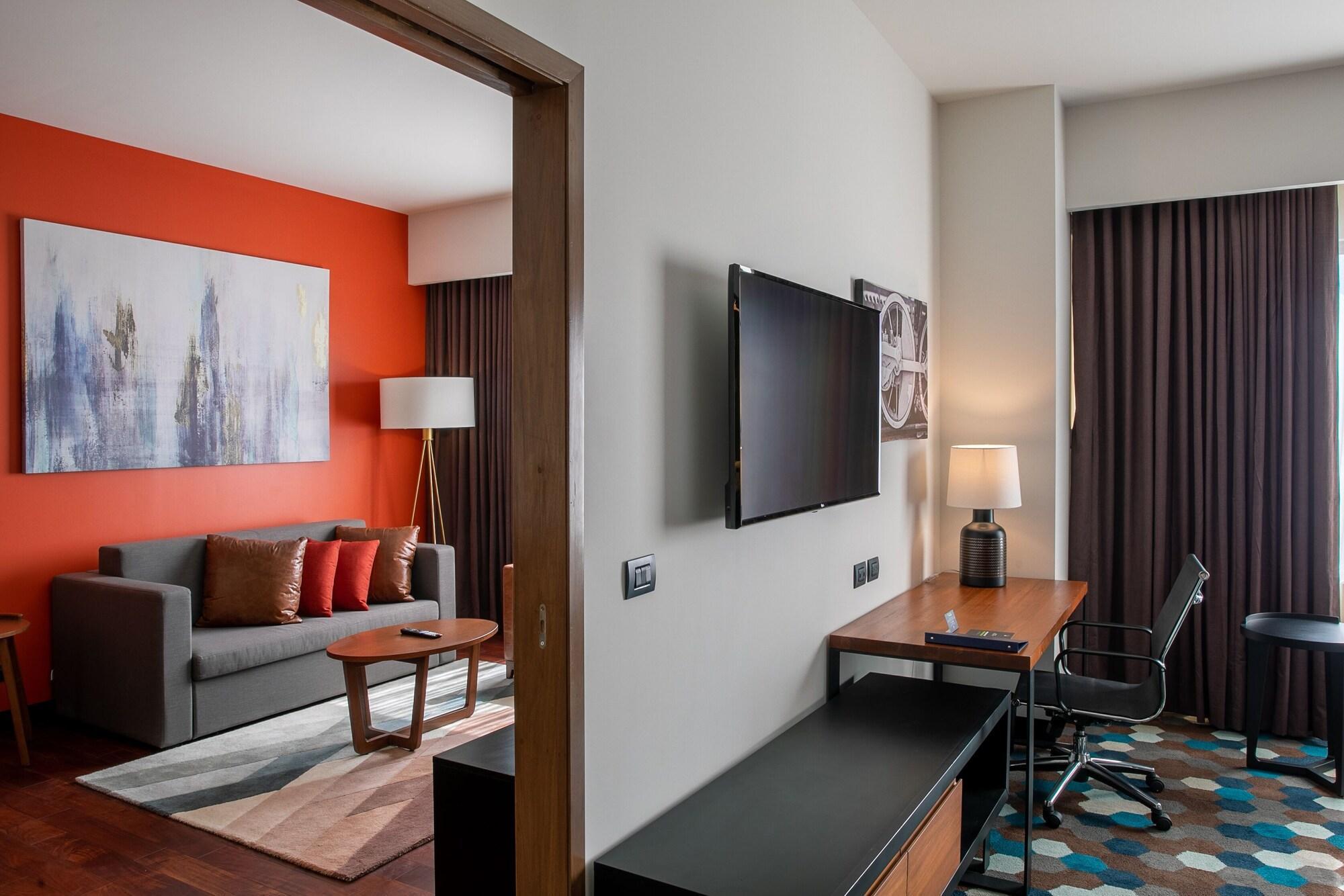 Doubletree By Hilton Celaya Celaya  Exteriér fotografie