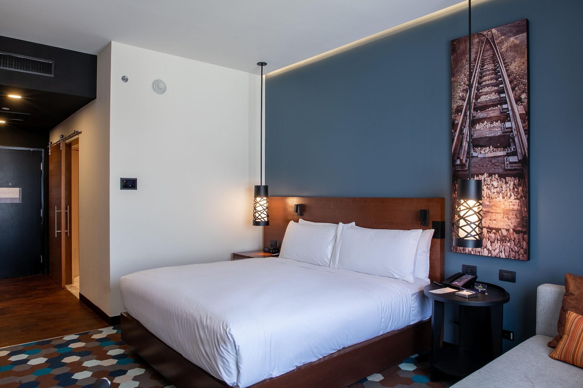 Doubletree By Hilton Celaya Celaya  Exteriér fotografie