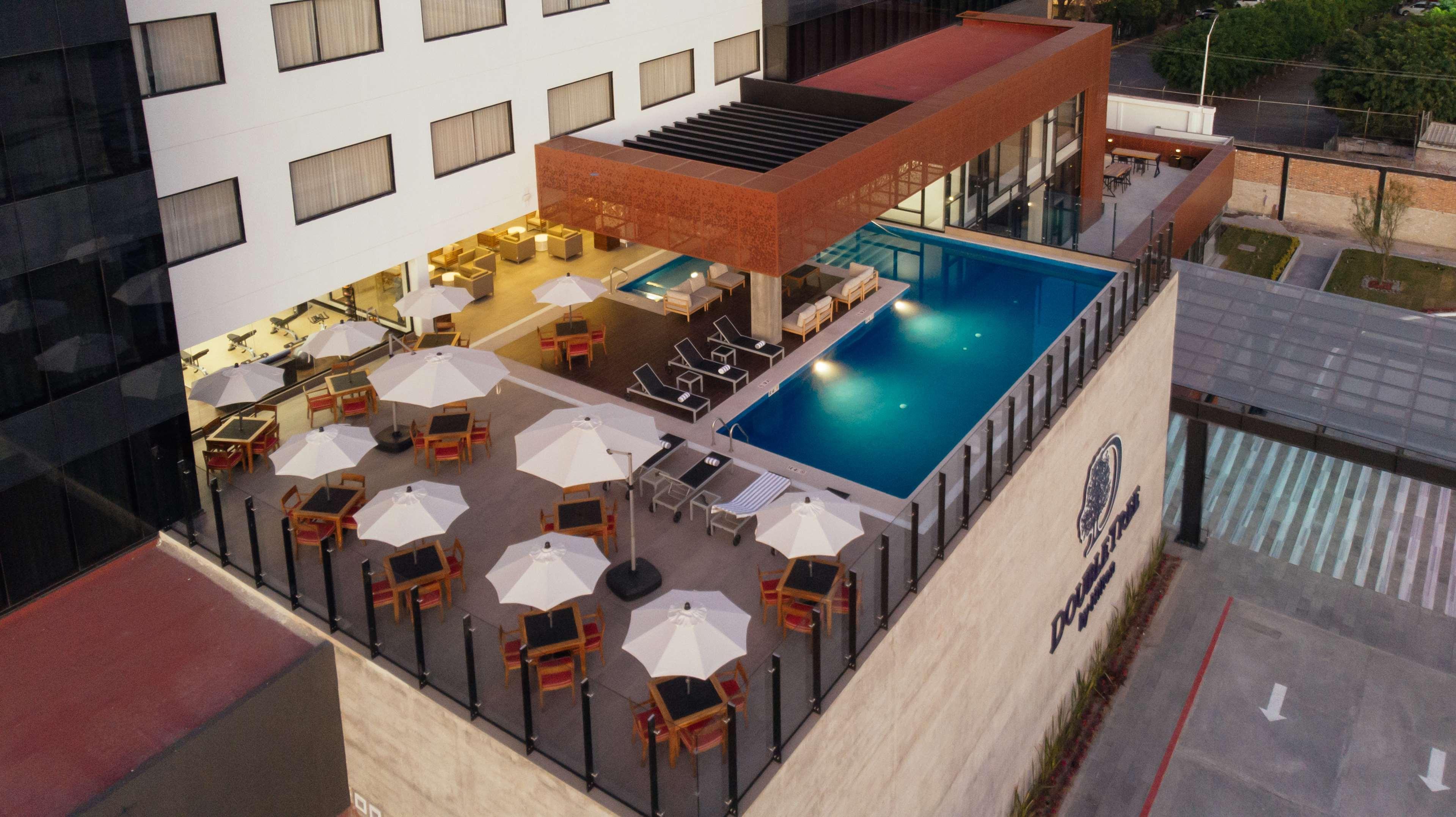 Doubletree By Hilton Celaya Celaya  Exteriér fotografie